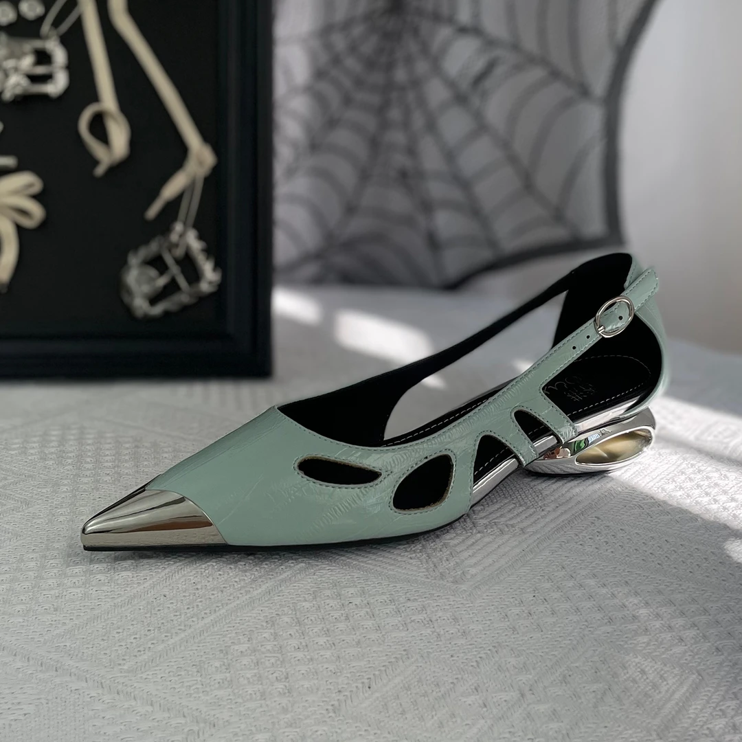 绝~2025春夏新款镂空内增高尖头两穿单鞋巴洛克风女鞋4cm粗跟凉鞋