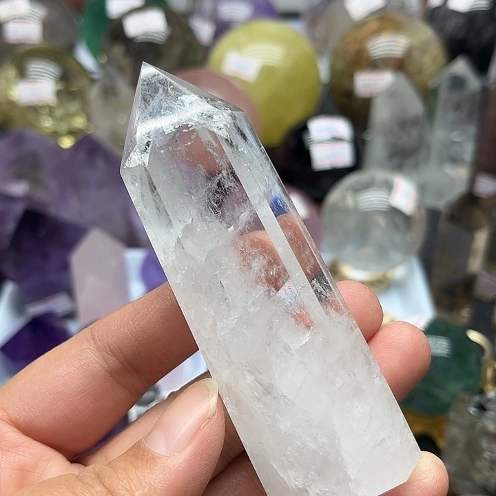 水晶珠宝半成品未镶嵌107克白水晶柱
