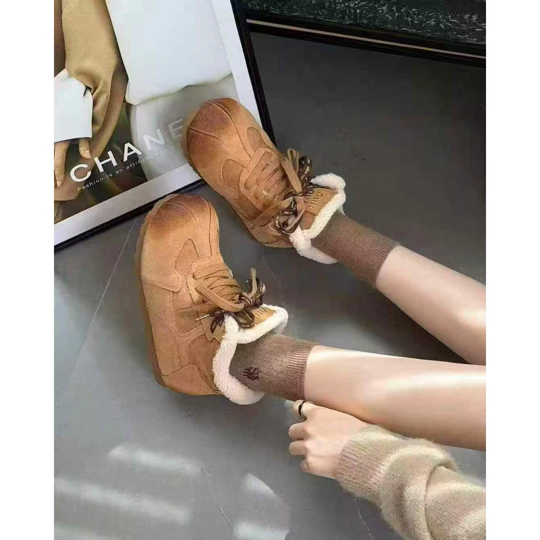 新款气质百搭潮流女士{大棉}休闲鞋B/CC/6306-2