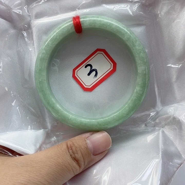未镶嵌手镯翡翠翡翠