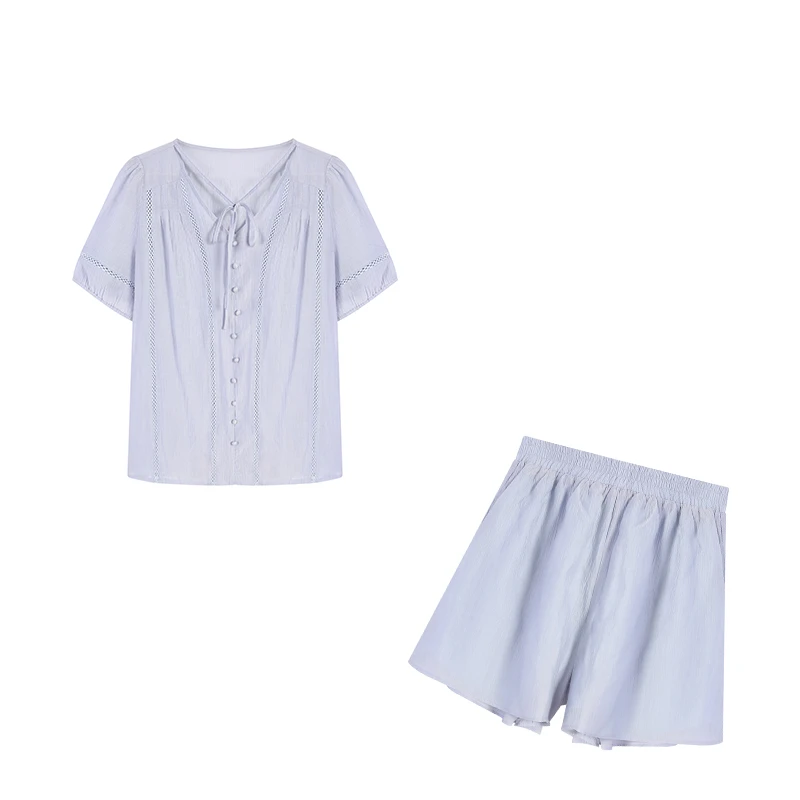 周周-大码女装2024新款舒适风显瘦上衣短裤蓝色两件套ZL96775