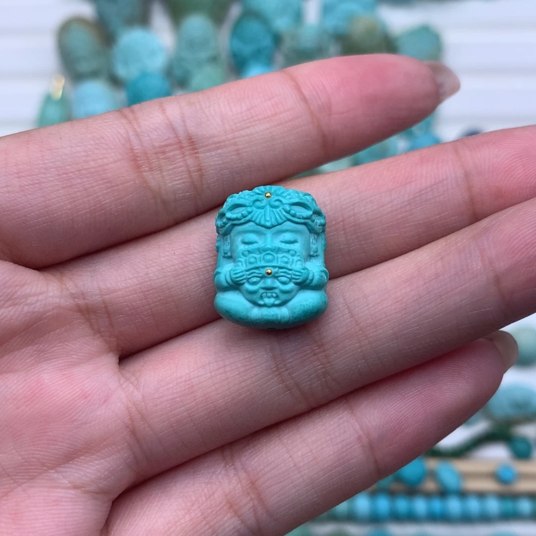 未镶嵌绿松石珠宝奇石