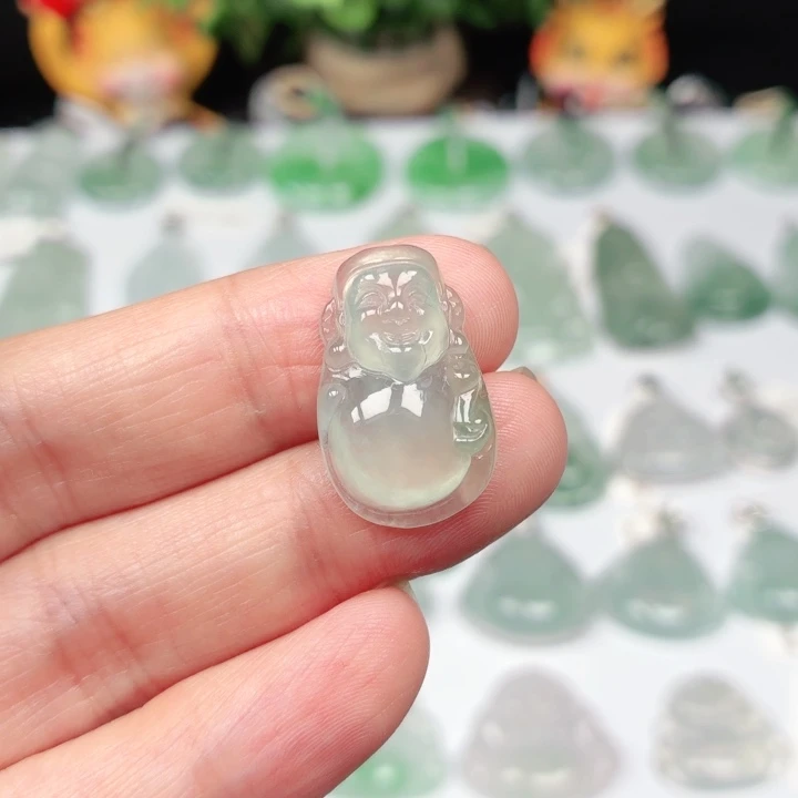 翡翠未镶嵌颈饰缅甸天然A货翡翠
