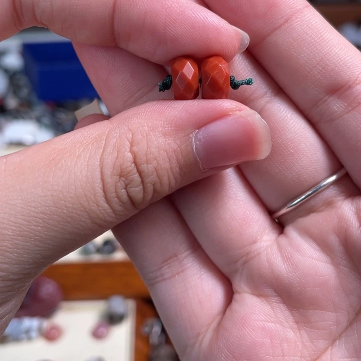 南红玛瑙未镶嵌颈饰3