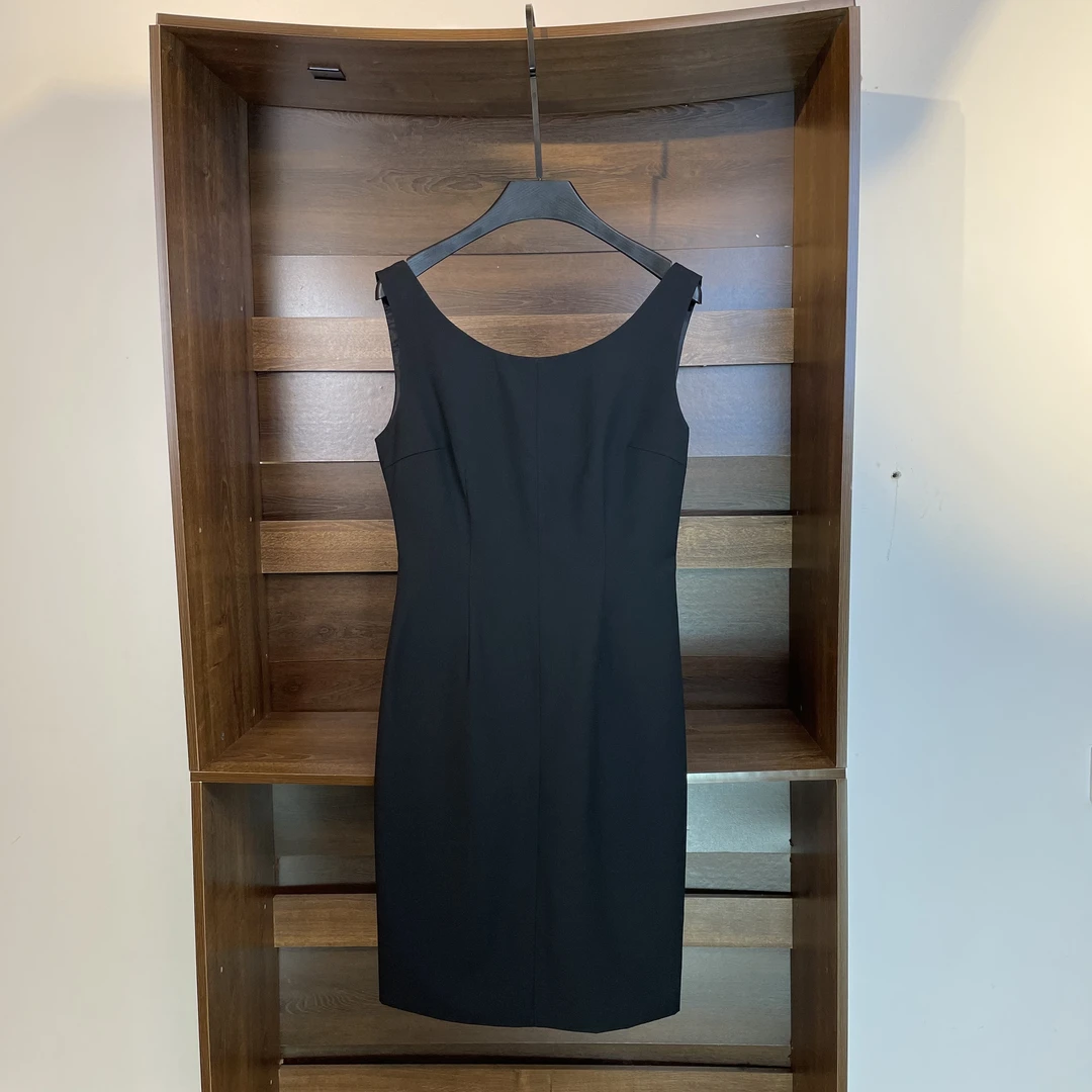 赛家精纺露背连衣裙