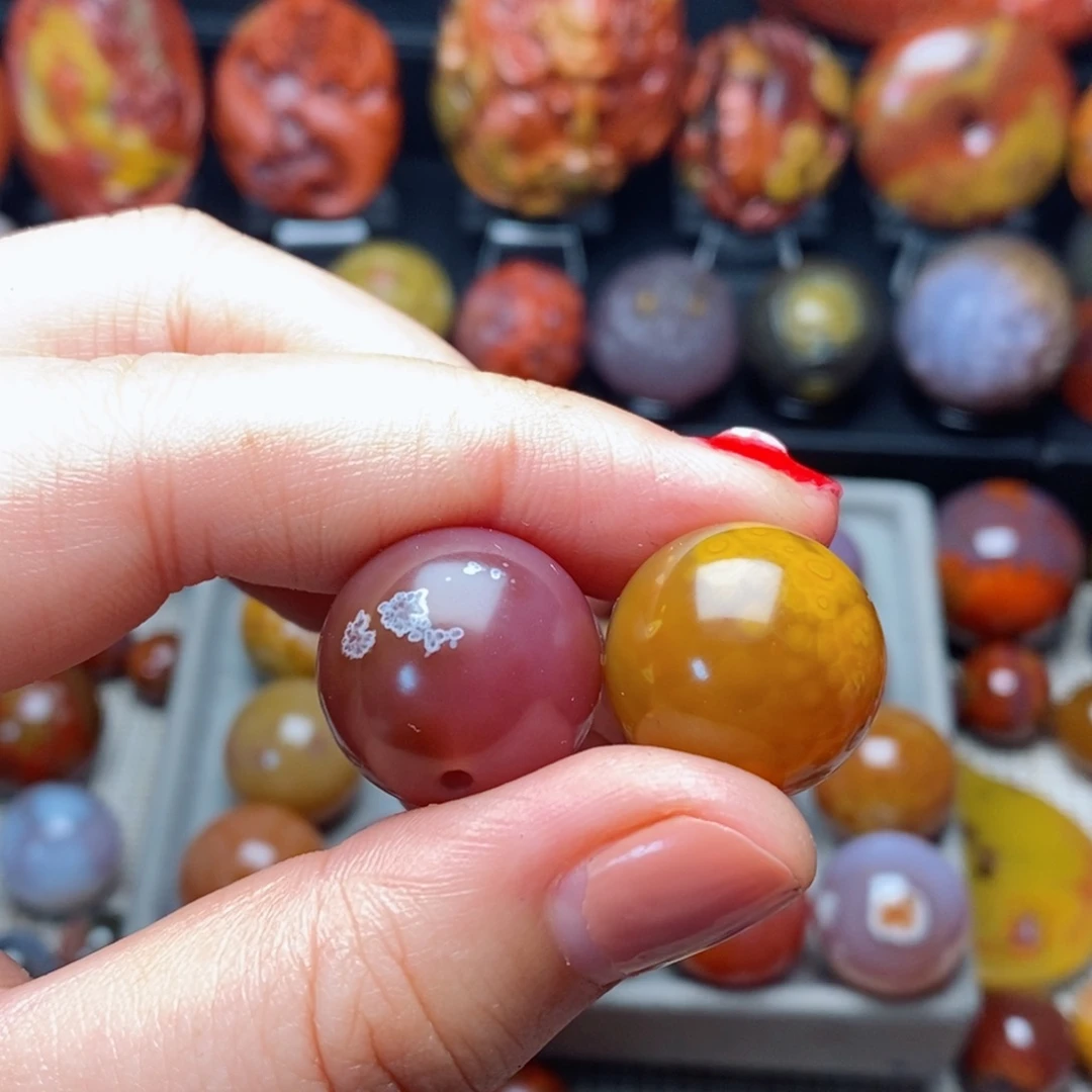 玛瑙/玉髓战国红玛瑙未镶嵌逍**7