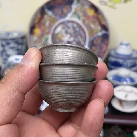 【闪购商品】碟雄**神中古工艺品回流瓷器有岁月痕迹