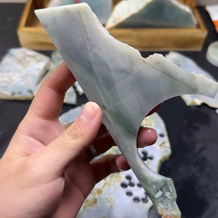 释***然翡翠未镶嵌颈饰纯天然缅甸翡翠