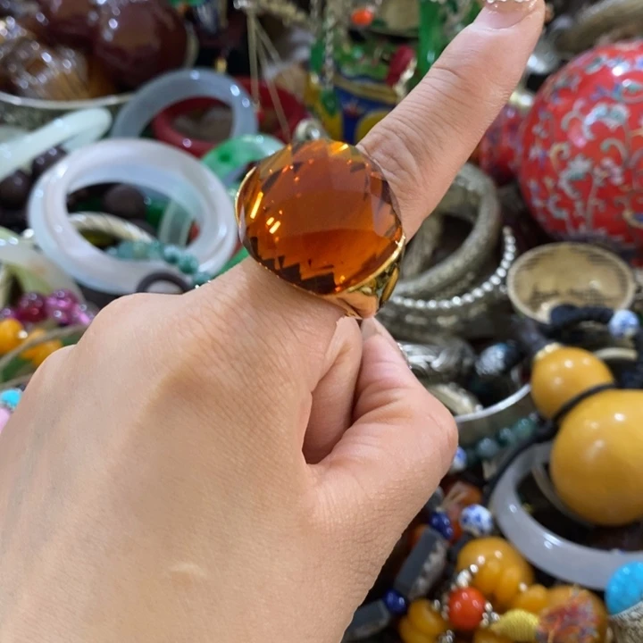 宫廷影视老旧工艺摆件