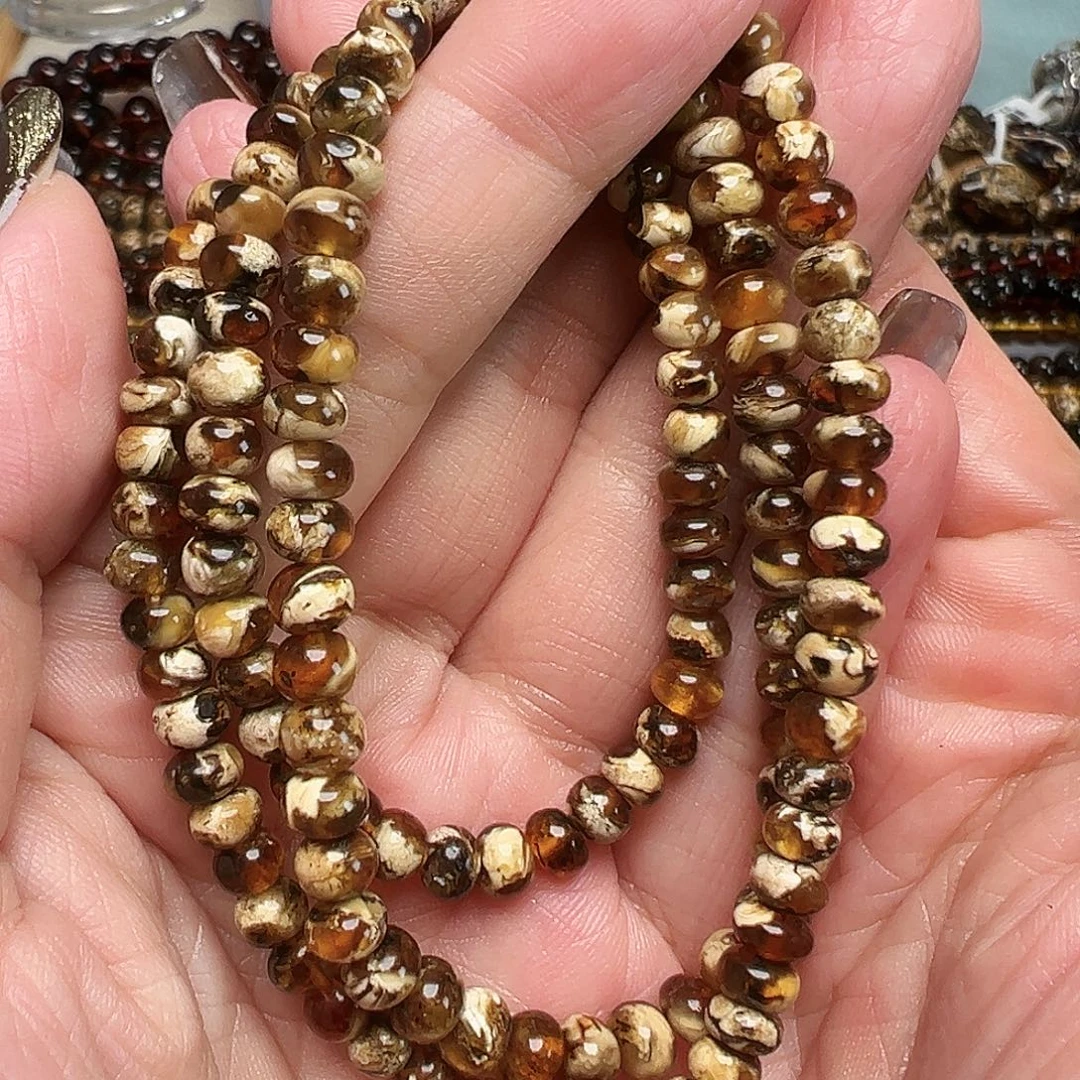 琥珀未镶嵌裸石抚顺琥珀20680五