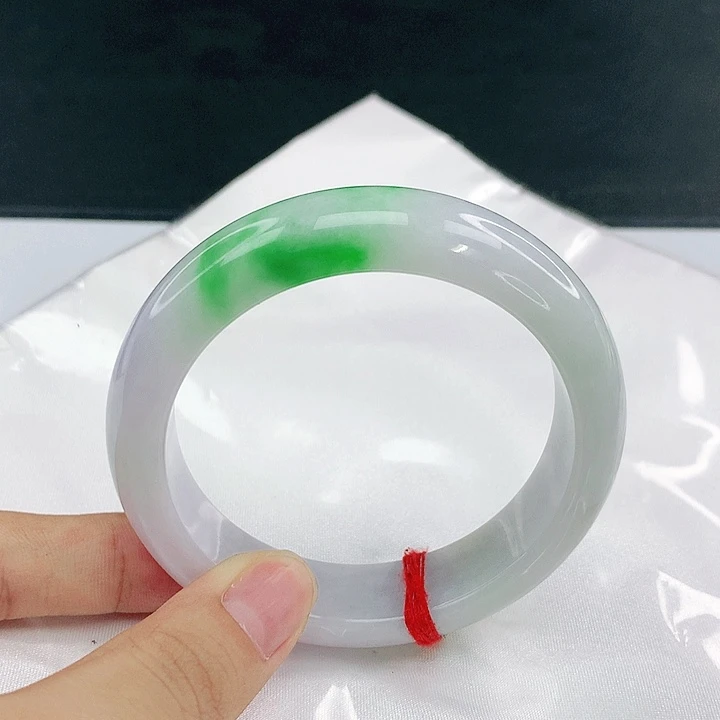 翡翠未镶嵌手镯圈56.6，0A024