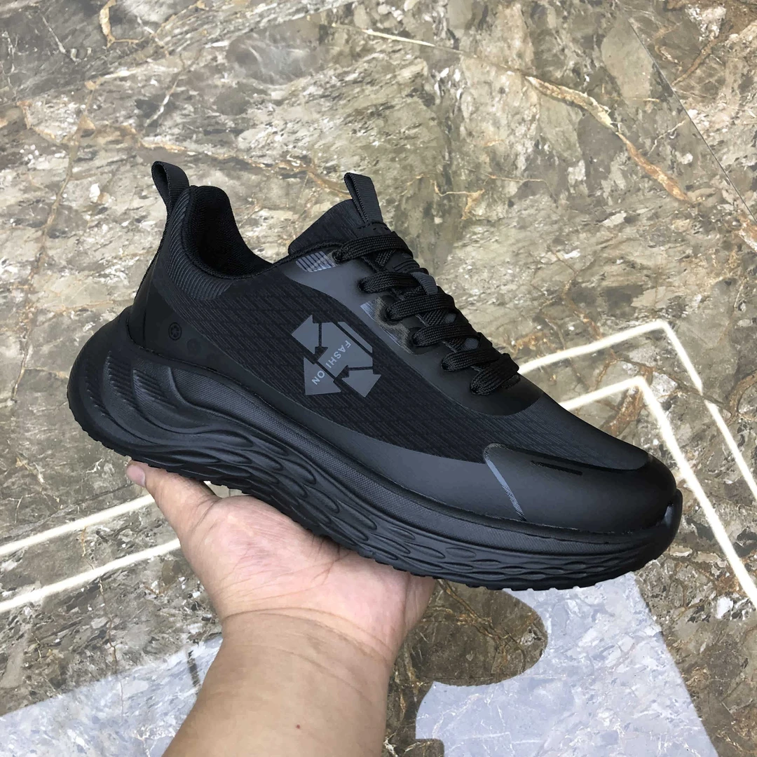 男鞋冬季2025新款高档透气运动鞋男士舒适百搭软底防滑休闲鞋子男