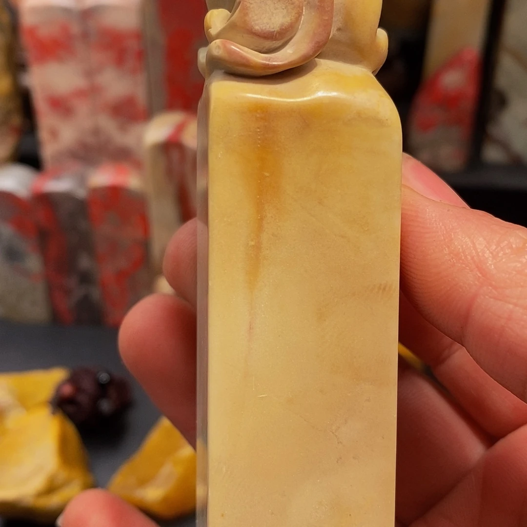 昌化石1**熊昌化钮章