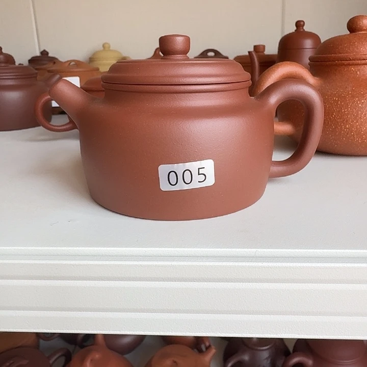 茶壶紫砂紫泥得中200cc微瑕