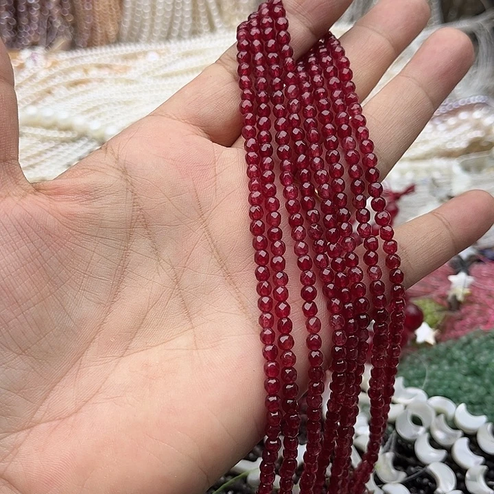 玛瑙/玉髓未镶嵌珠宝半成品一条4mm左右红宝刻面