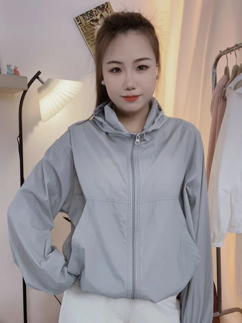 2025夏季薄款透气连帽防晒衣女新款外套时尚百搭防晒服