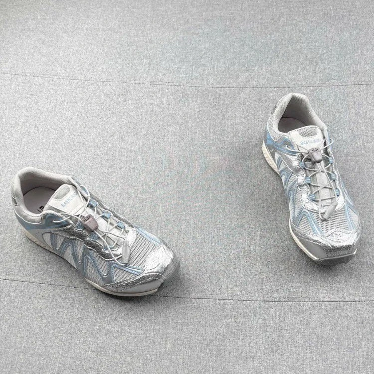 夏季单网透气户外登山鞋女2025新款粉色洋气百搭休闲阿甘鞋跑步鞋