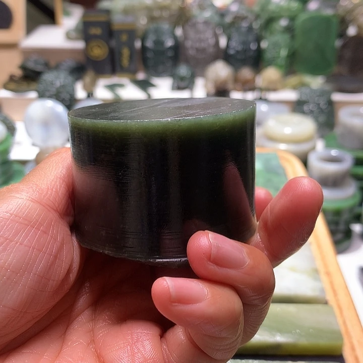 和田玉（糖玉）未镶嵌珠宝半成品