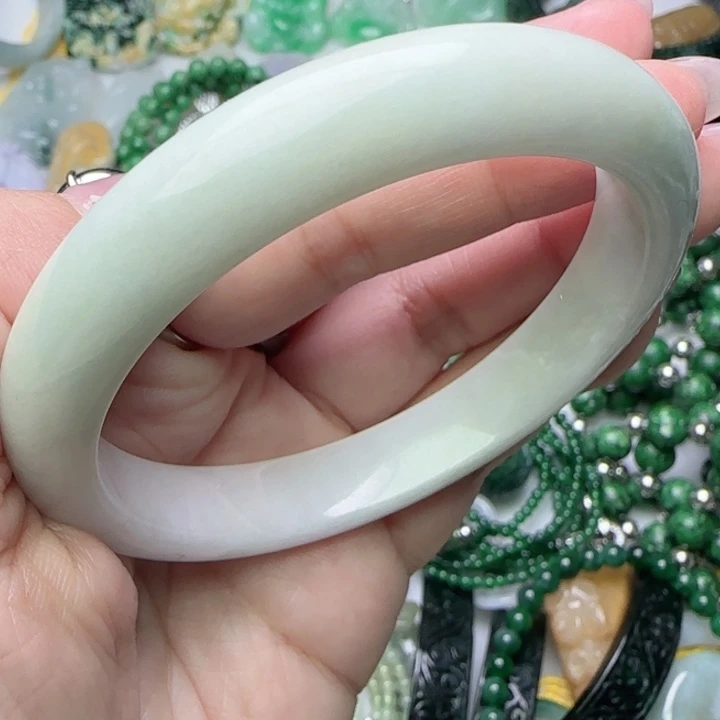 翡翠未镶嵌手镯天然A货44