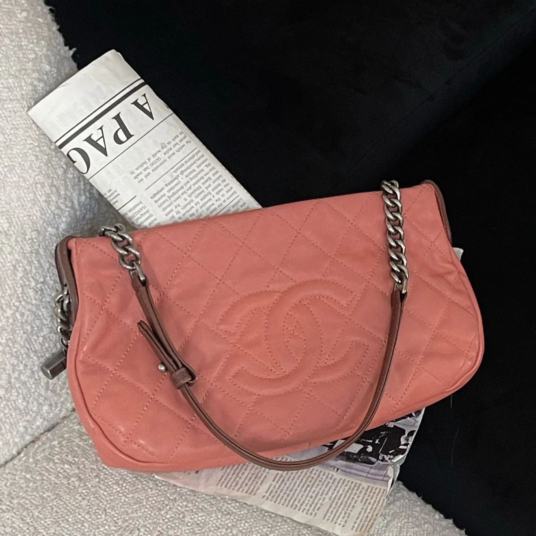 95新 Chanel/香奈儿 Chanel珊瑚粉腋下包