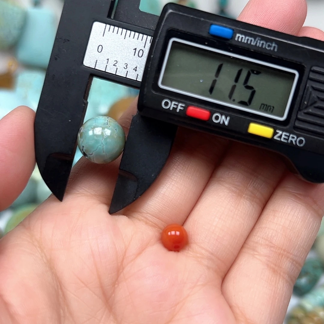 未镶嵌南红玛瑙珠宝奇石