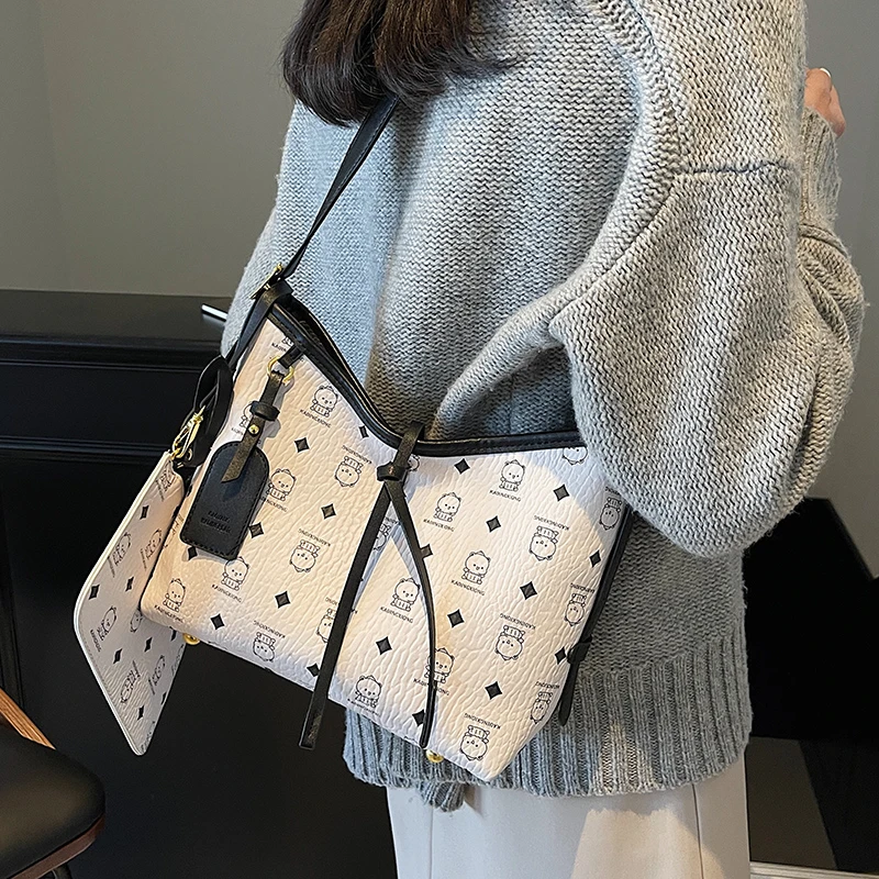 大容量包包女秋冬百搭2025新款休闲单肩斜挎包时尚上班通勤托特包