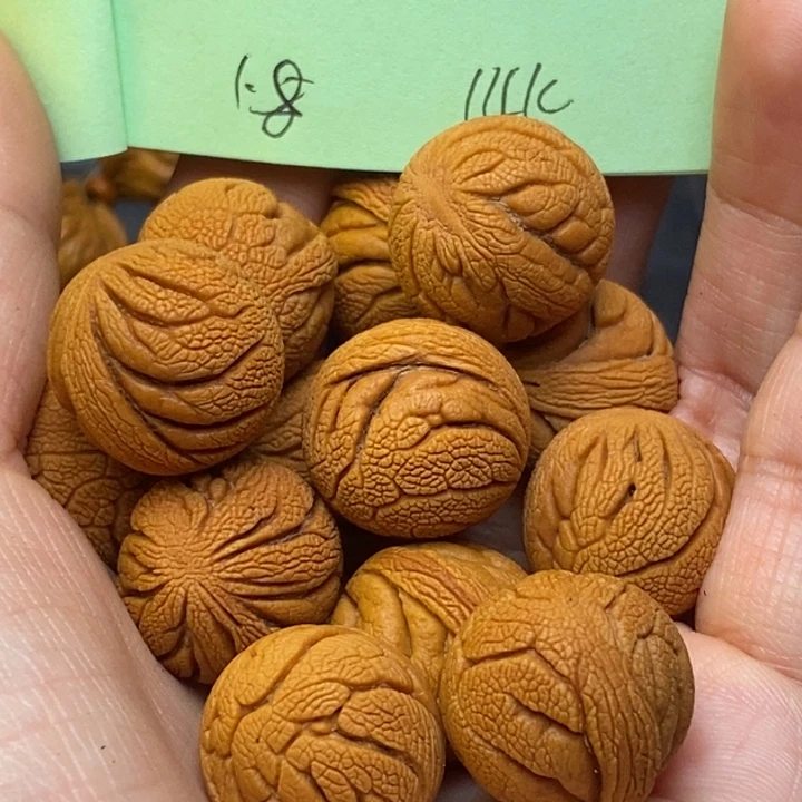 桃核吊坠秦岭龙纹桃核18