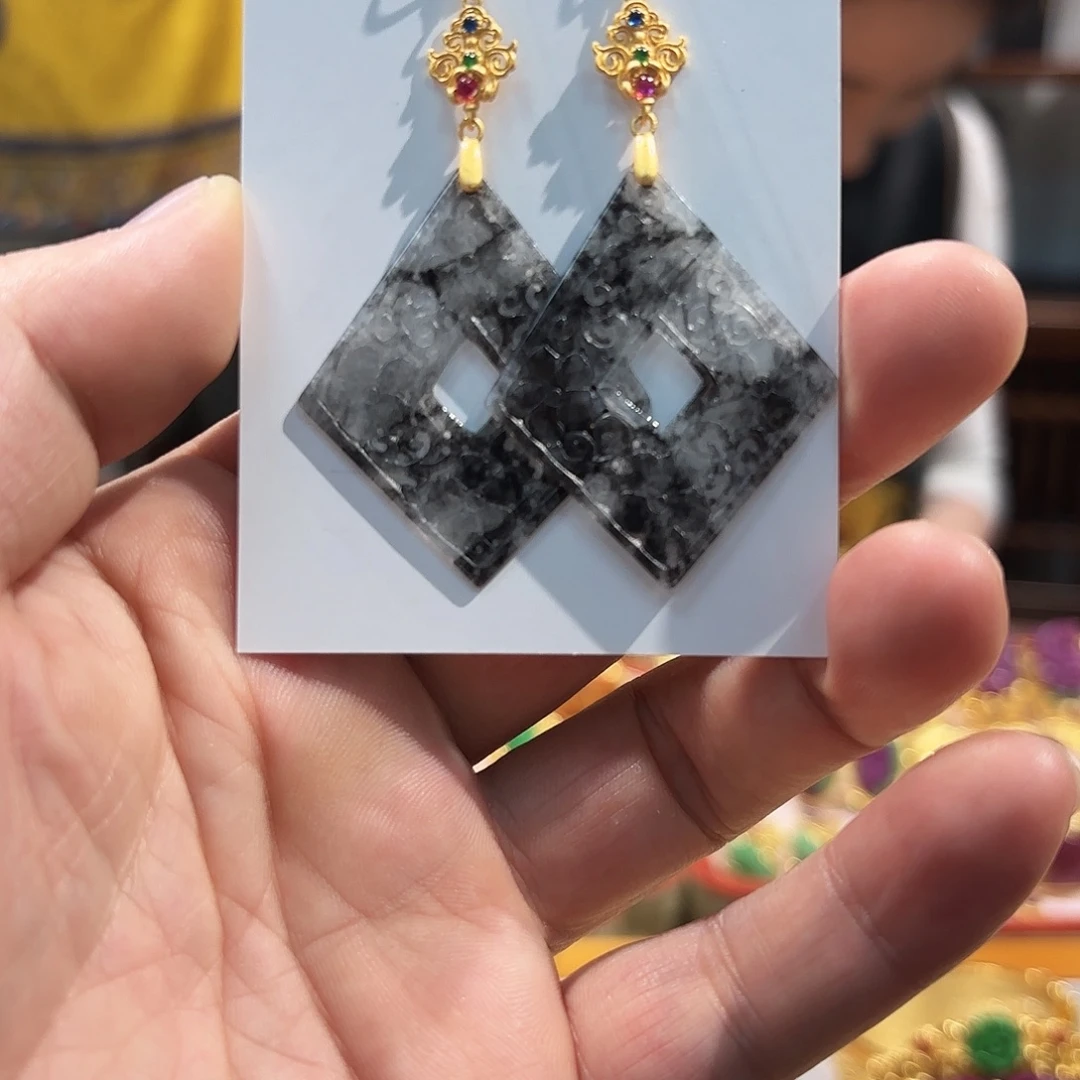 翡翠未镶嵌耳饰耳坠