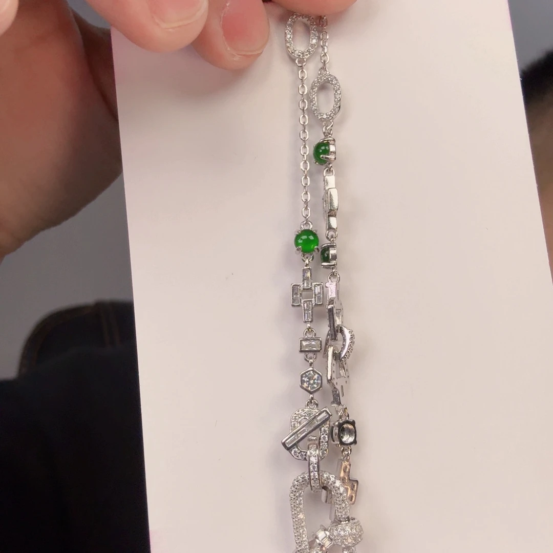 翡翠颈饰银S925镶嵌一件