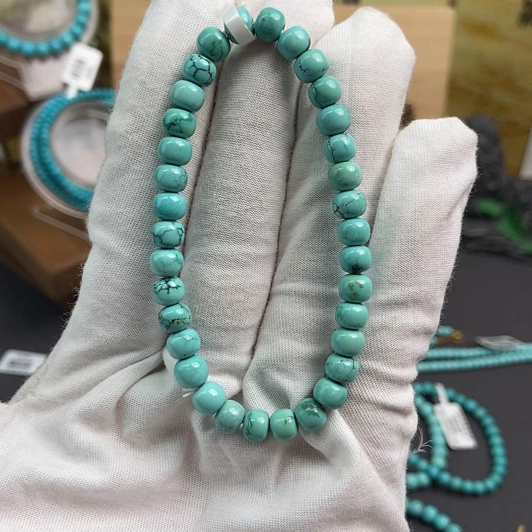 绿松石雕刻未镶嵌