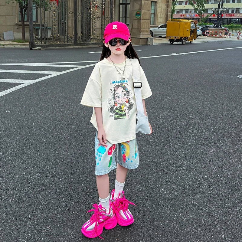 女童夏季2025女孩薄款韩版休闲宽松卡通T恤上衣洋气牛仔短裤套装