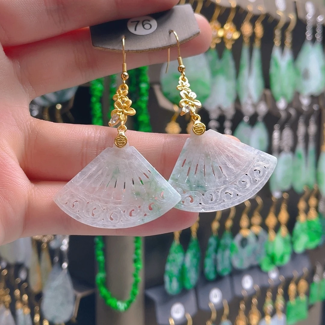 翡翠未镶嵌耳饰翡翠