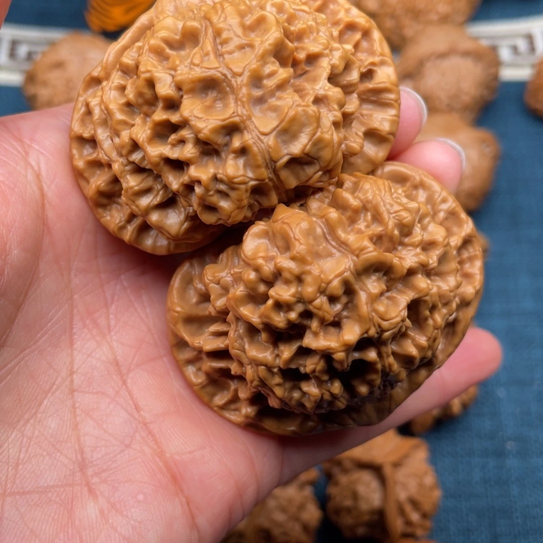 把件文玩核桃55全品毕业大官帽