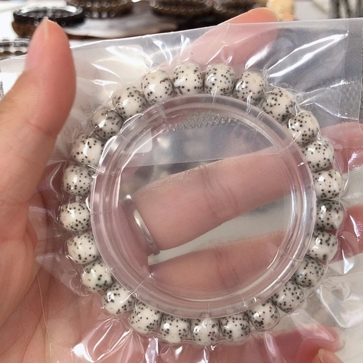 星月菩提手串月留白