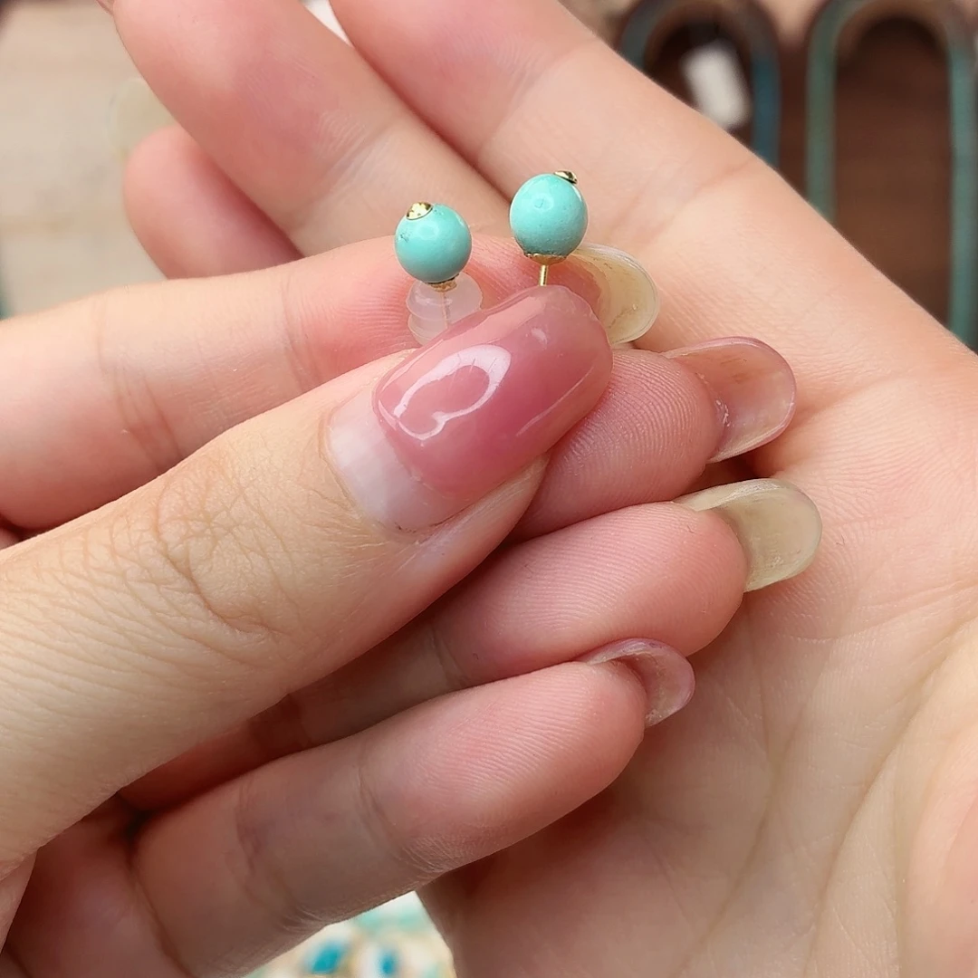 绿松石18K金镶嵌耳饰