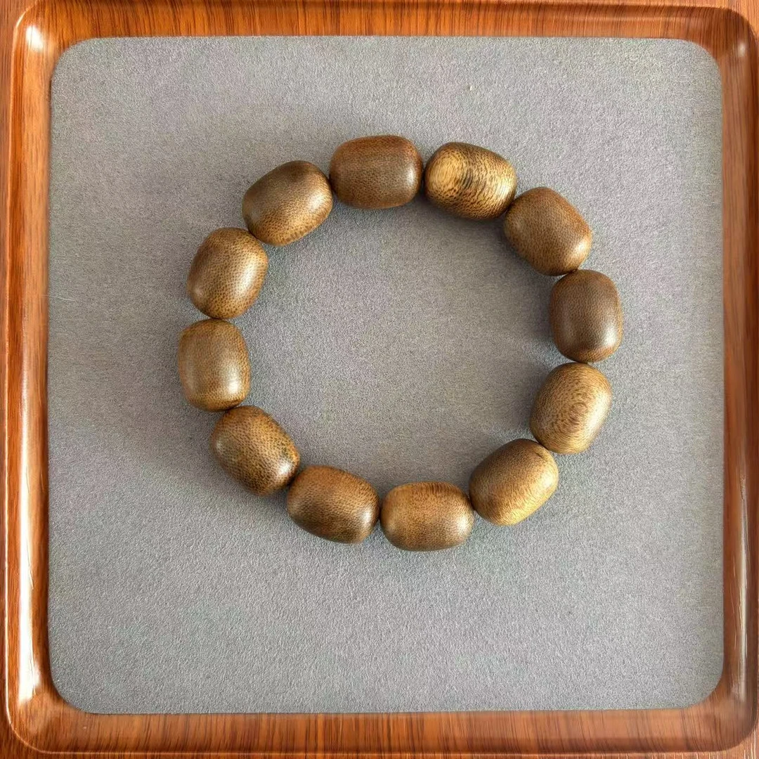 MwXGM013马泥劳土沉单圈沉香（多样性发货）