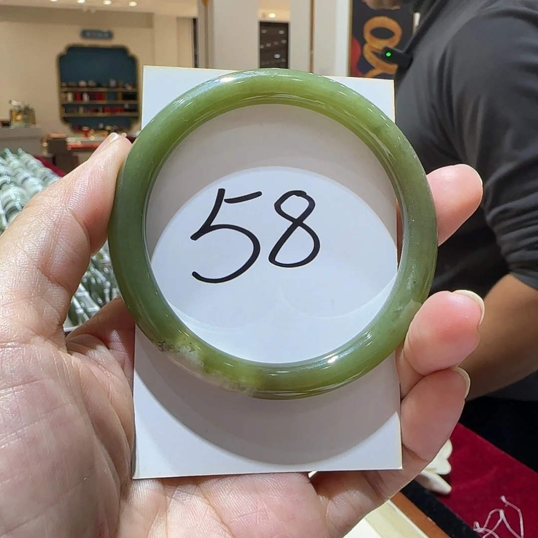 和田玉未镶嵌手镯798