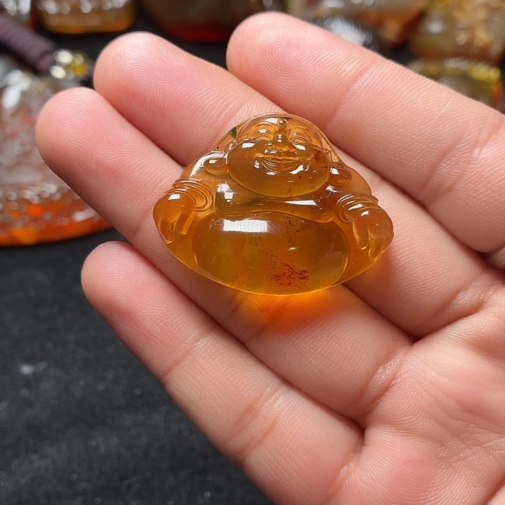 琥珀未镶嵌颈饰184