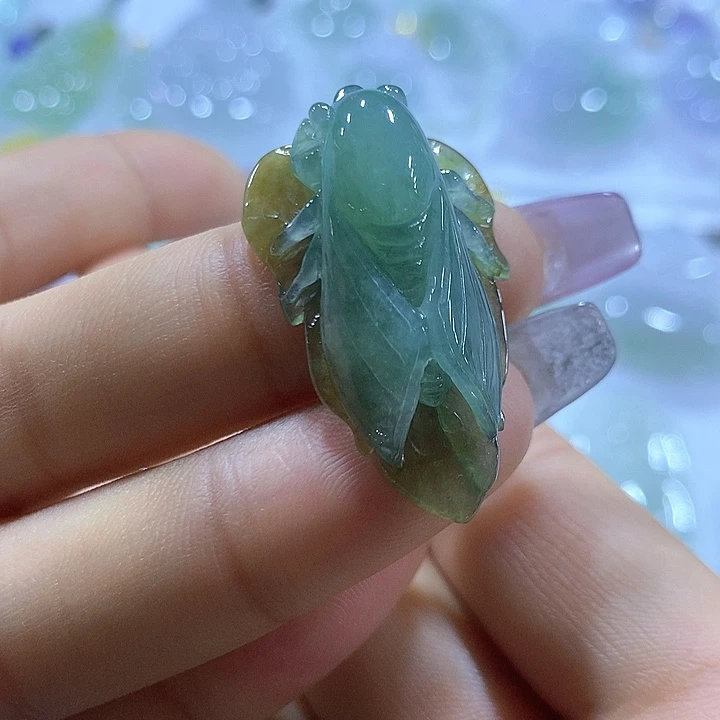 翡翠未镶嵌颈饰天然翡翠A货吊坠