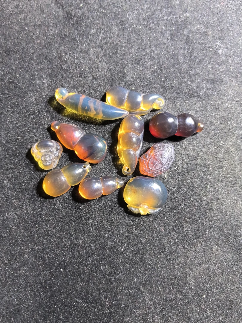 雕刻精美彩色通透