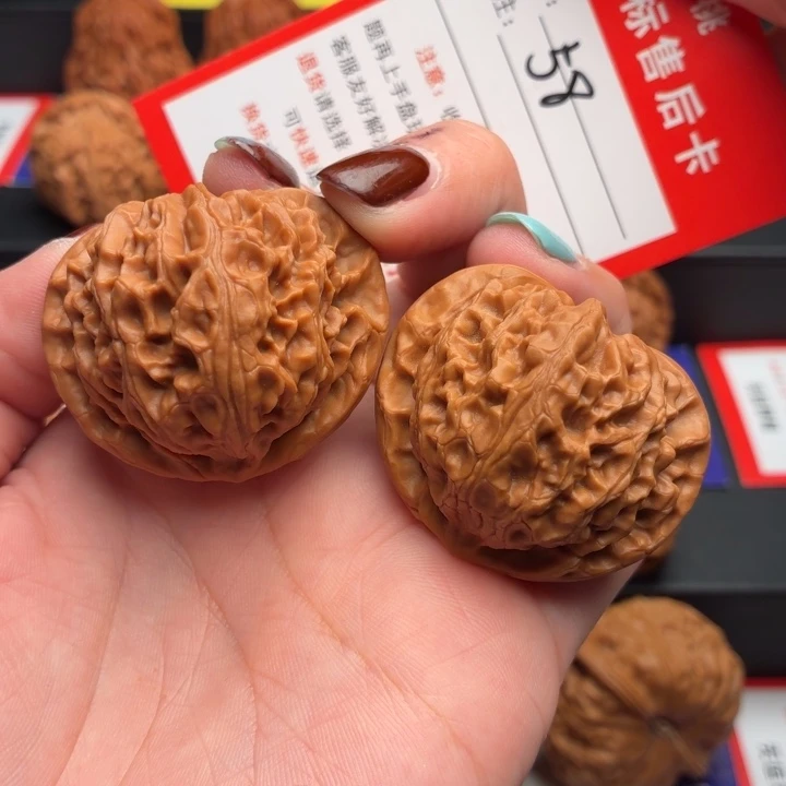 把件文玩核桃39尺桃心宫灯