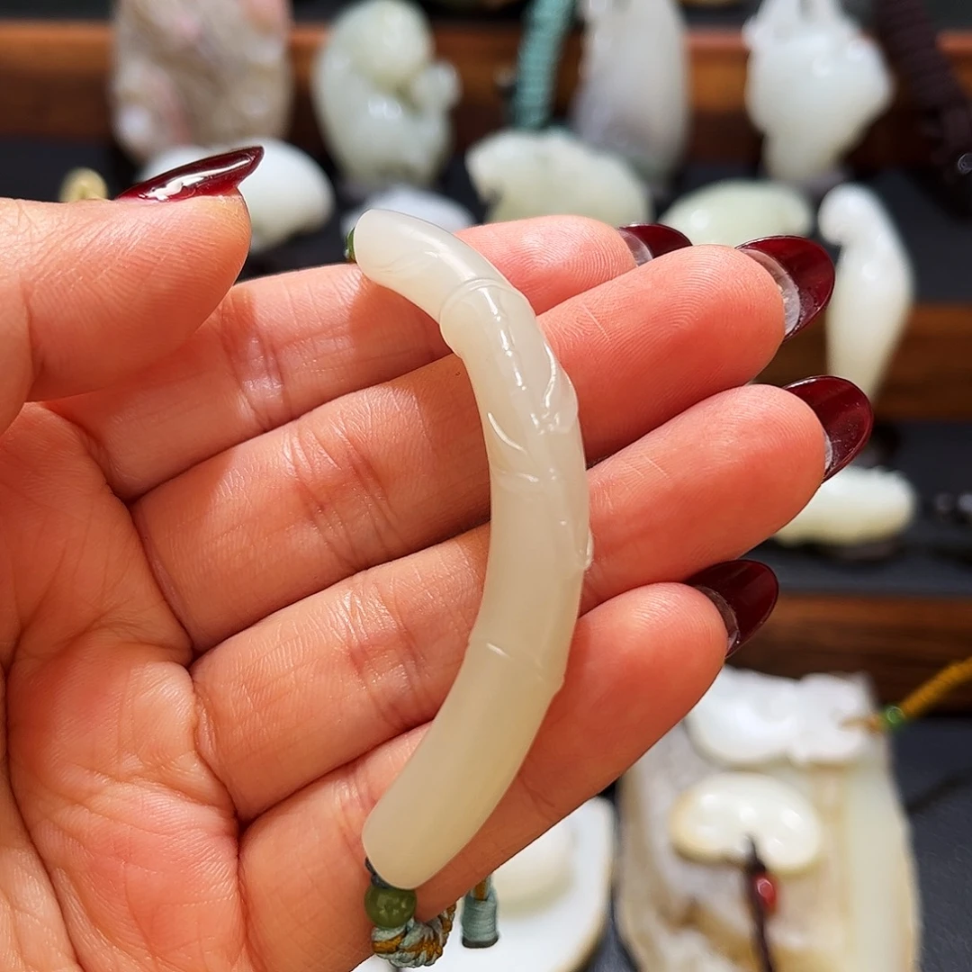 和田玉未镶嵌套链俄料手链