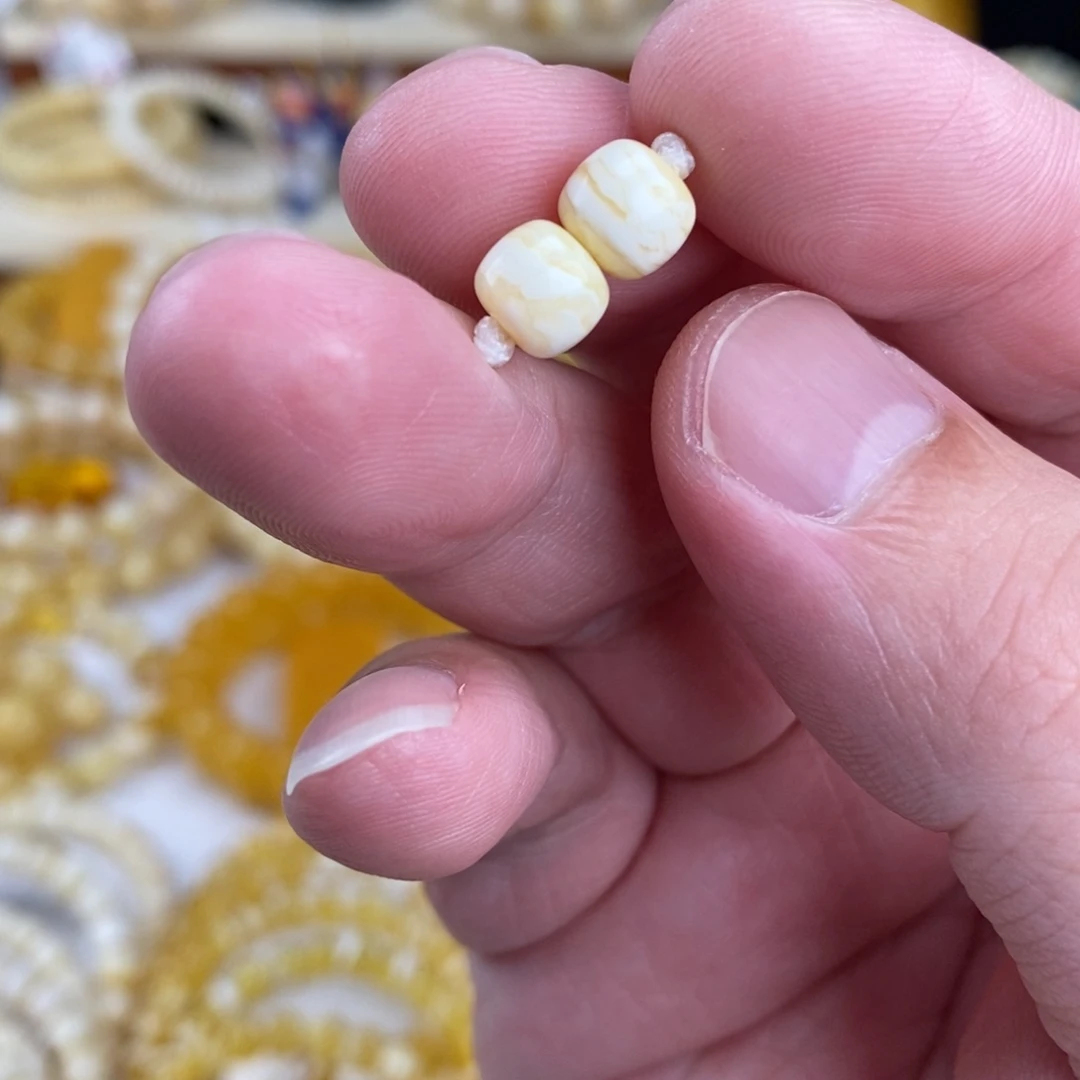 手链蜜蜡未镶嵌瓷白虎皮对珠7.3mm