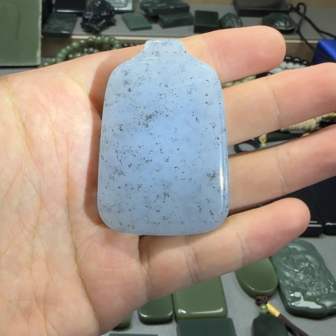 和田玉未镶嵌吊坠(不含链)