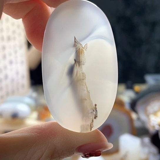 玛瑙/玉髓颈饰未镶嵌林*