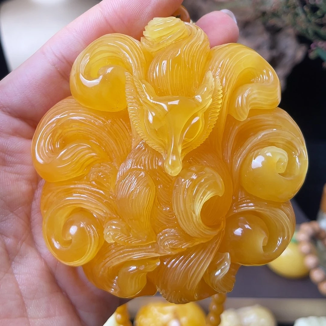 琥珀未镶嵌珠宝奇石