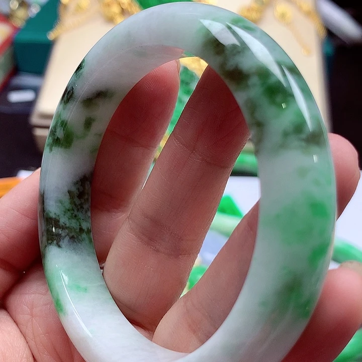 未镶嵌手镯翡翠翡翠