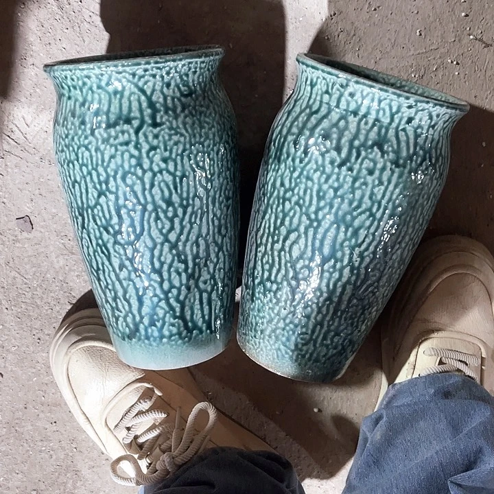 紫砂花盆口径14高度26两只正品