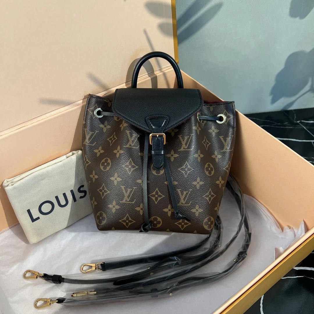 95新 LouisVuitton/路易威登 LV老花拼黑芯片双肩包 2586