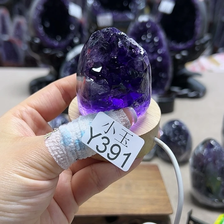 大型摆件（非配饰）未镶嵌水晶摆件